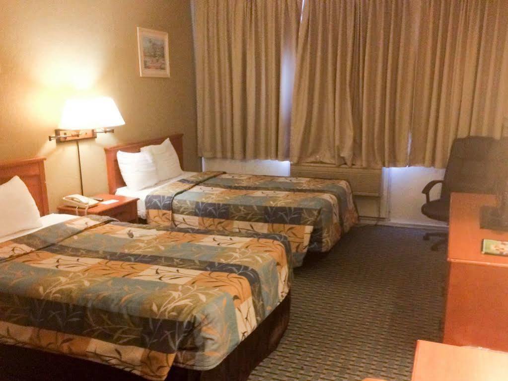 Days Inn Melrose Park/O'Hare South Экстерьер фото