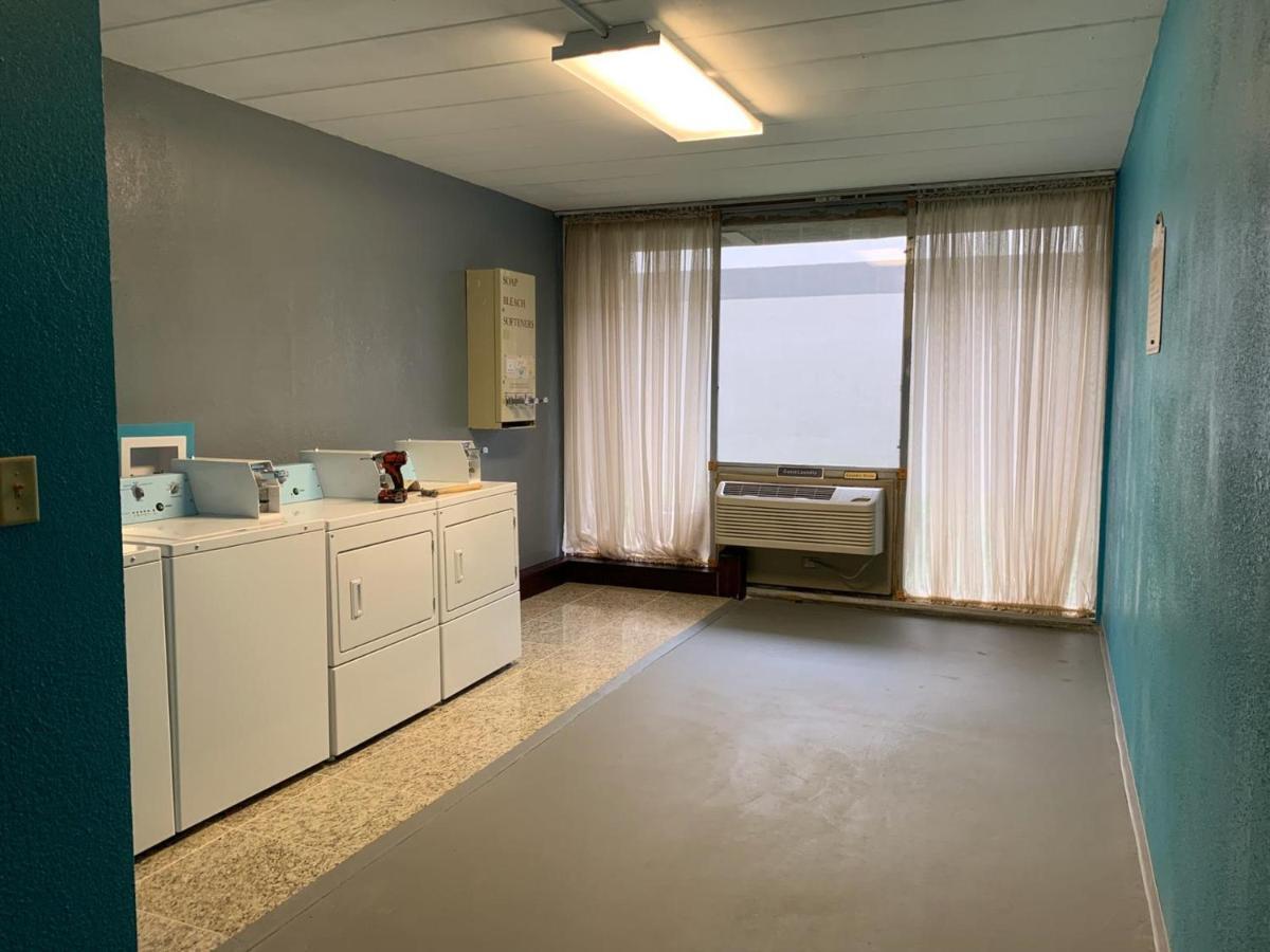 Days Inn Melrose Park/O'Hare South Экстерьер фото