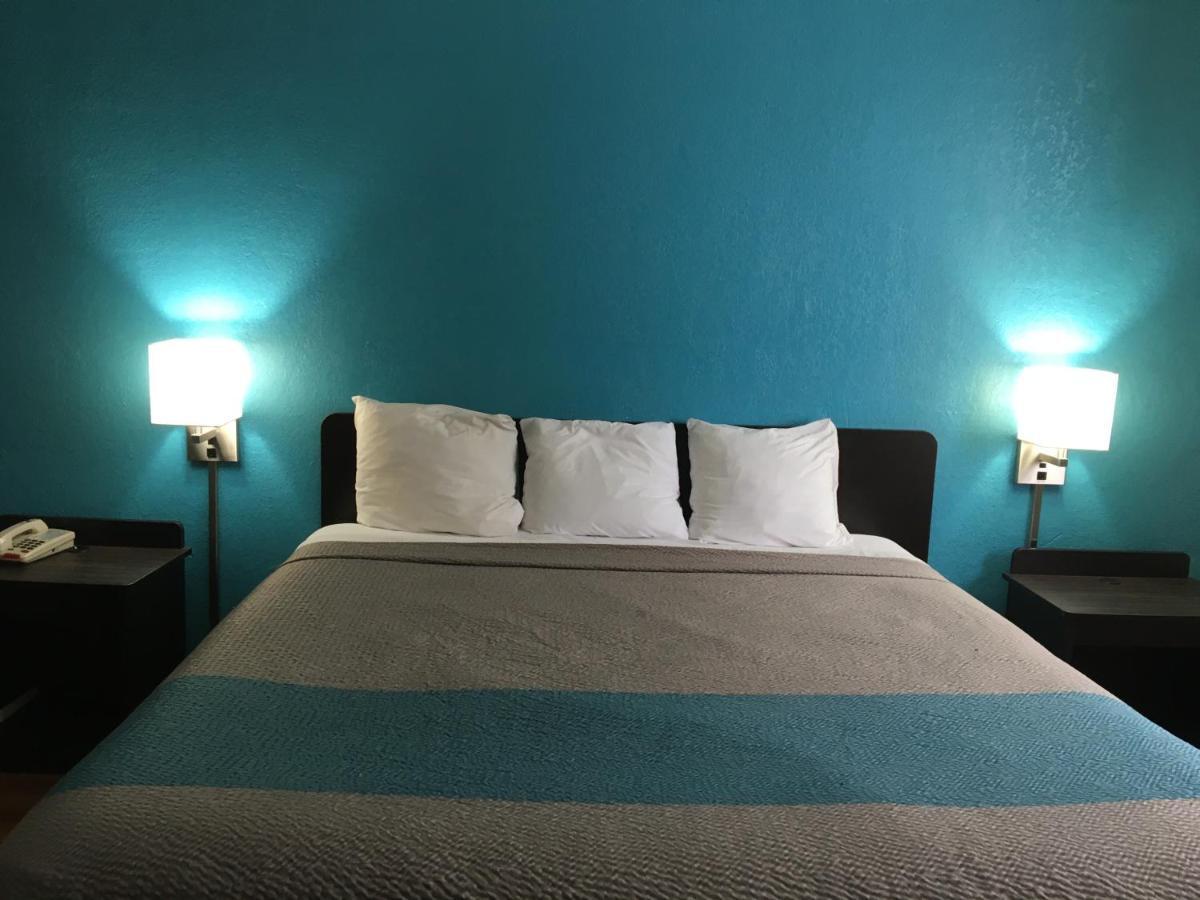 Days Inn Melrose Park/O'Hare South Экстерьер фото